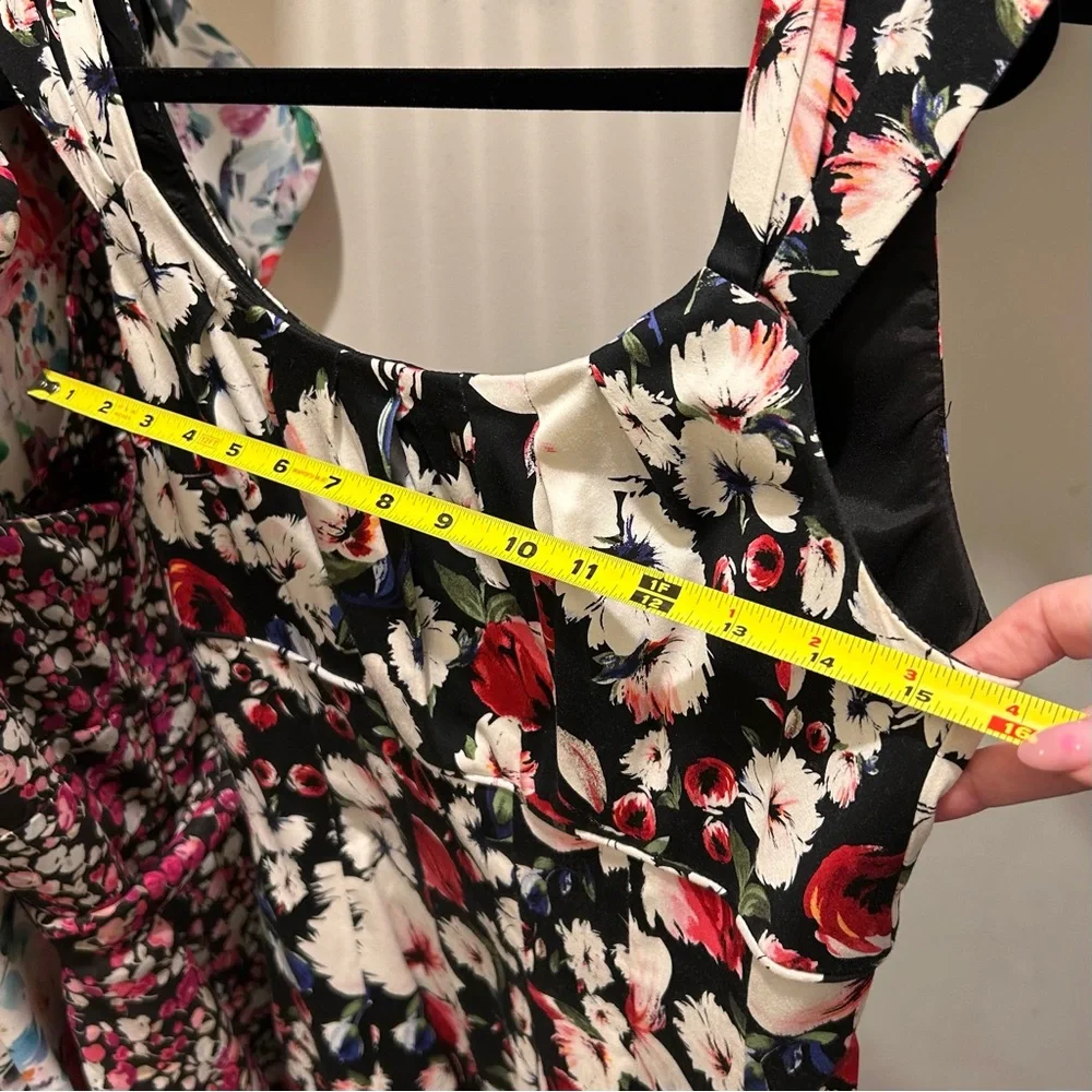 White House Black Market fit flare midi dress Floral Sz 4 Pockets - Picture 10 of 11